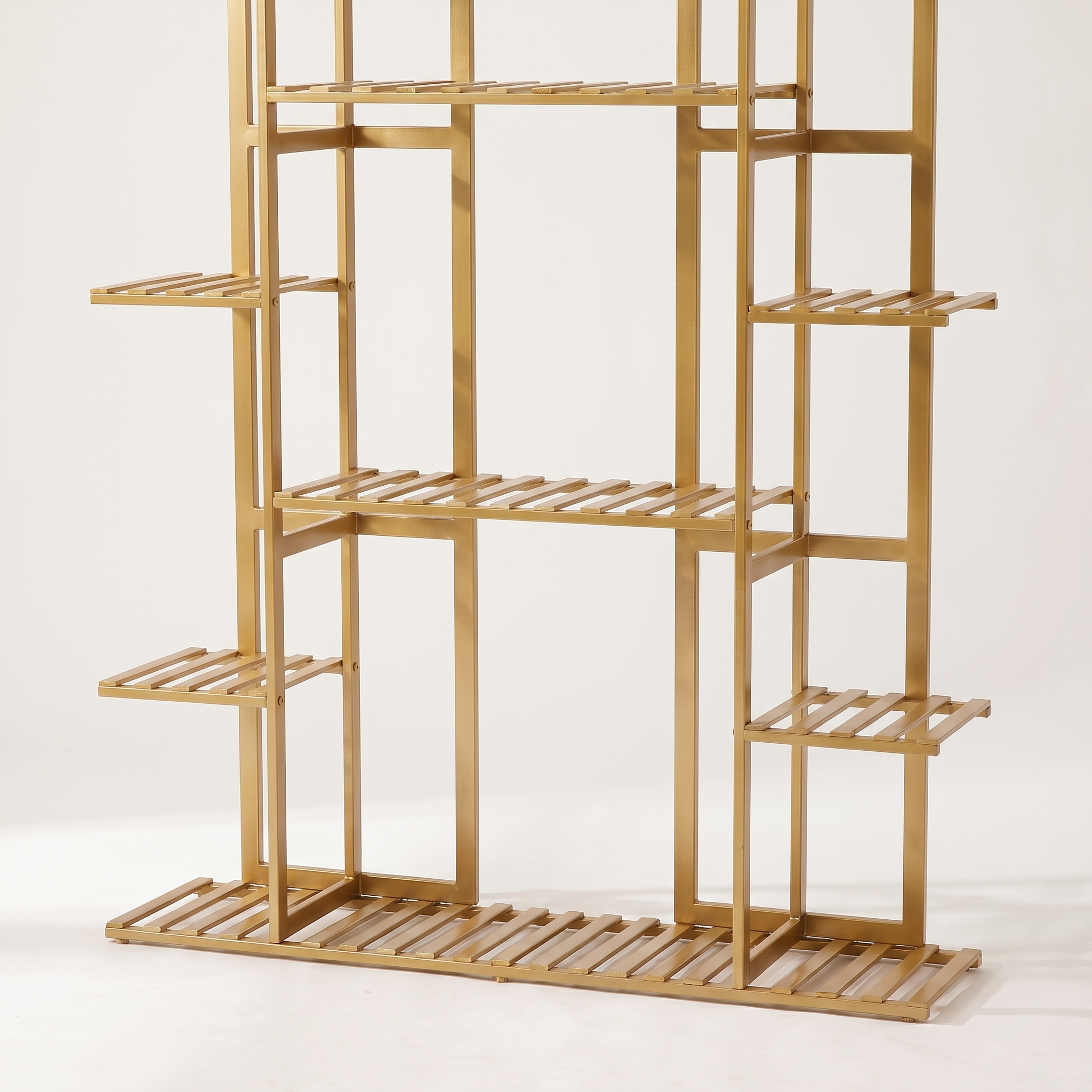 Multi-tier bamboo plant stand, Gold finish, detail view