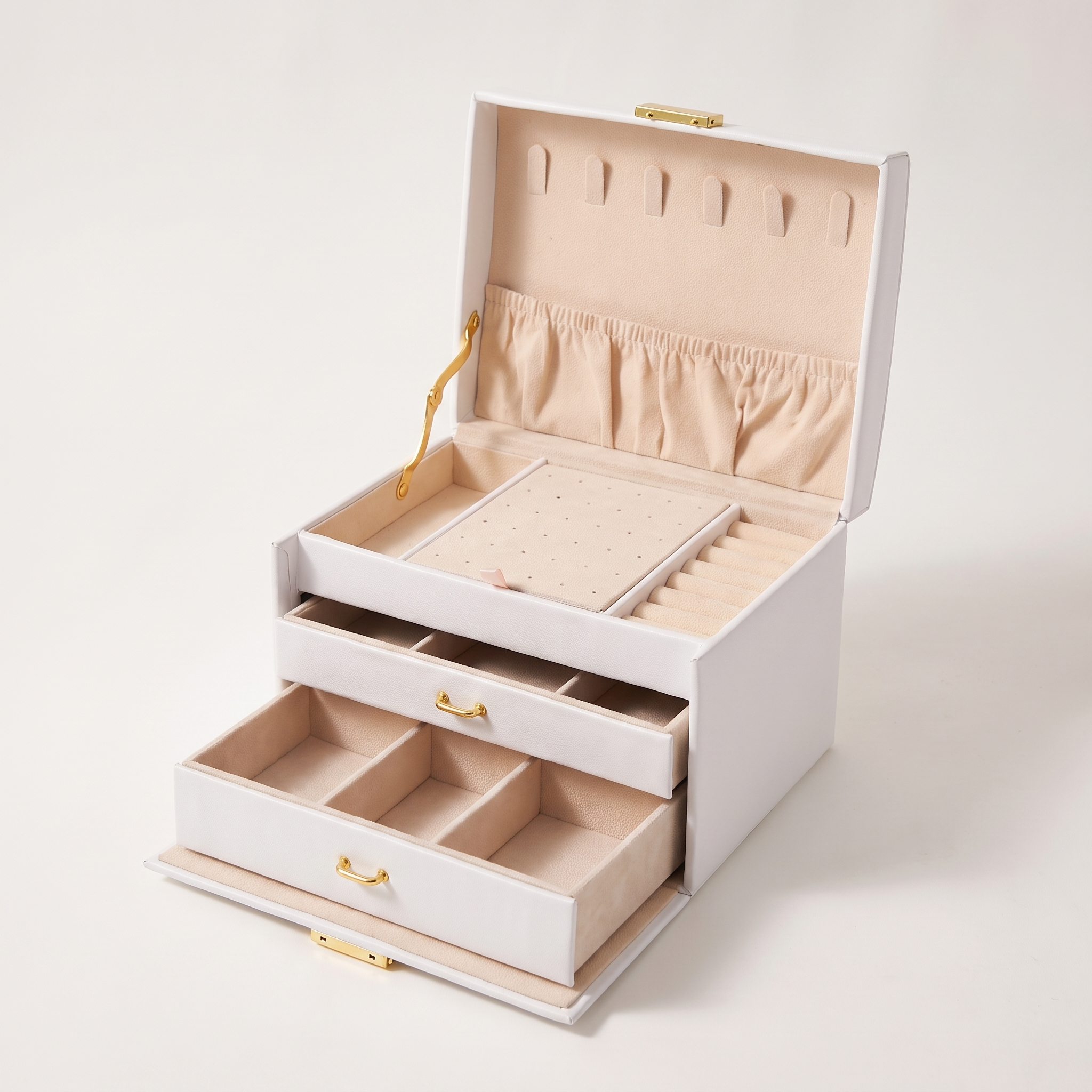 Arched three-layer jewelry box, white finish, detail view