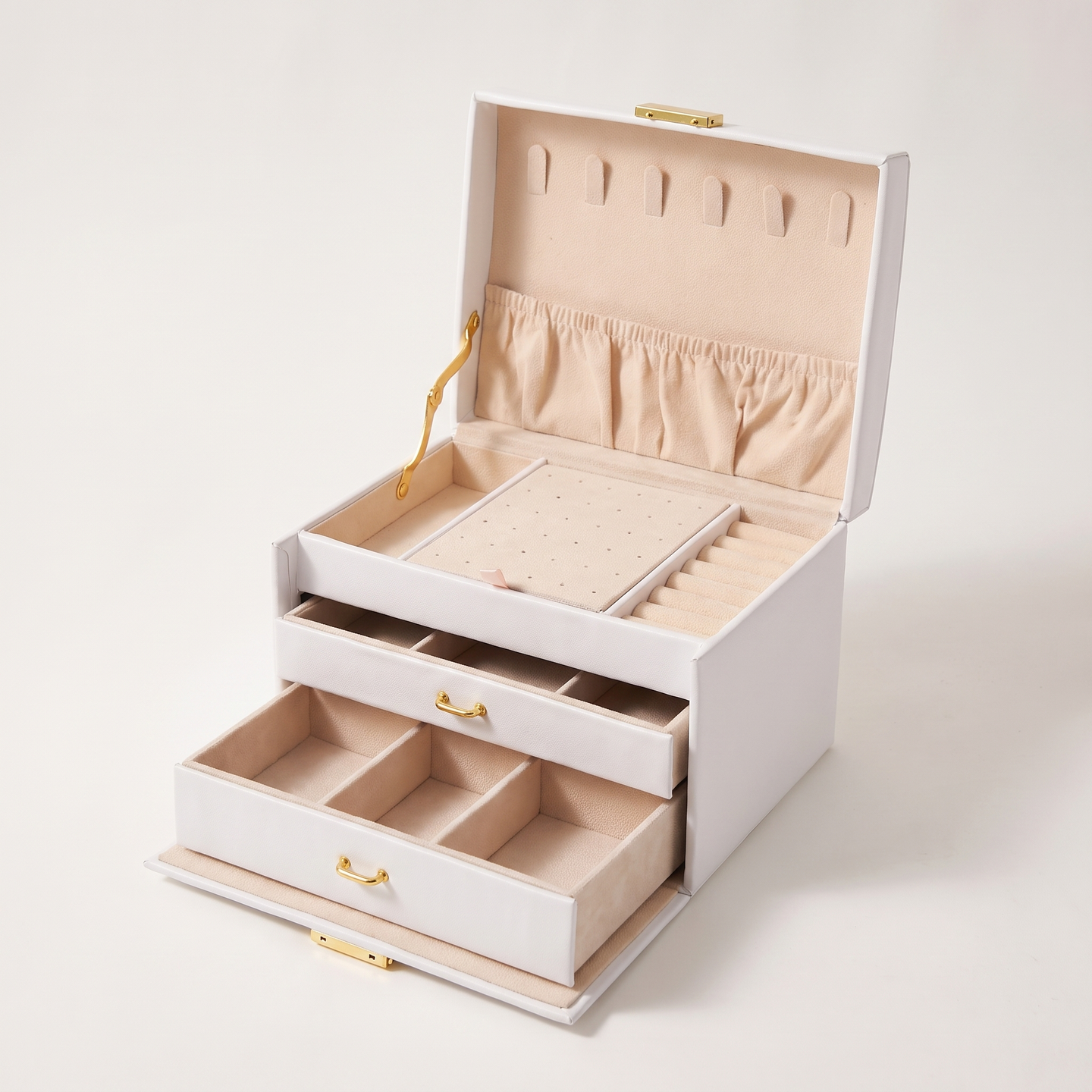 Arched three-layer jewelry box, white finish, detail view