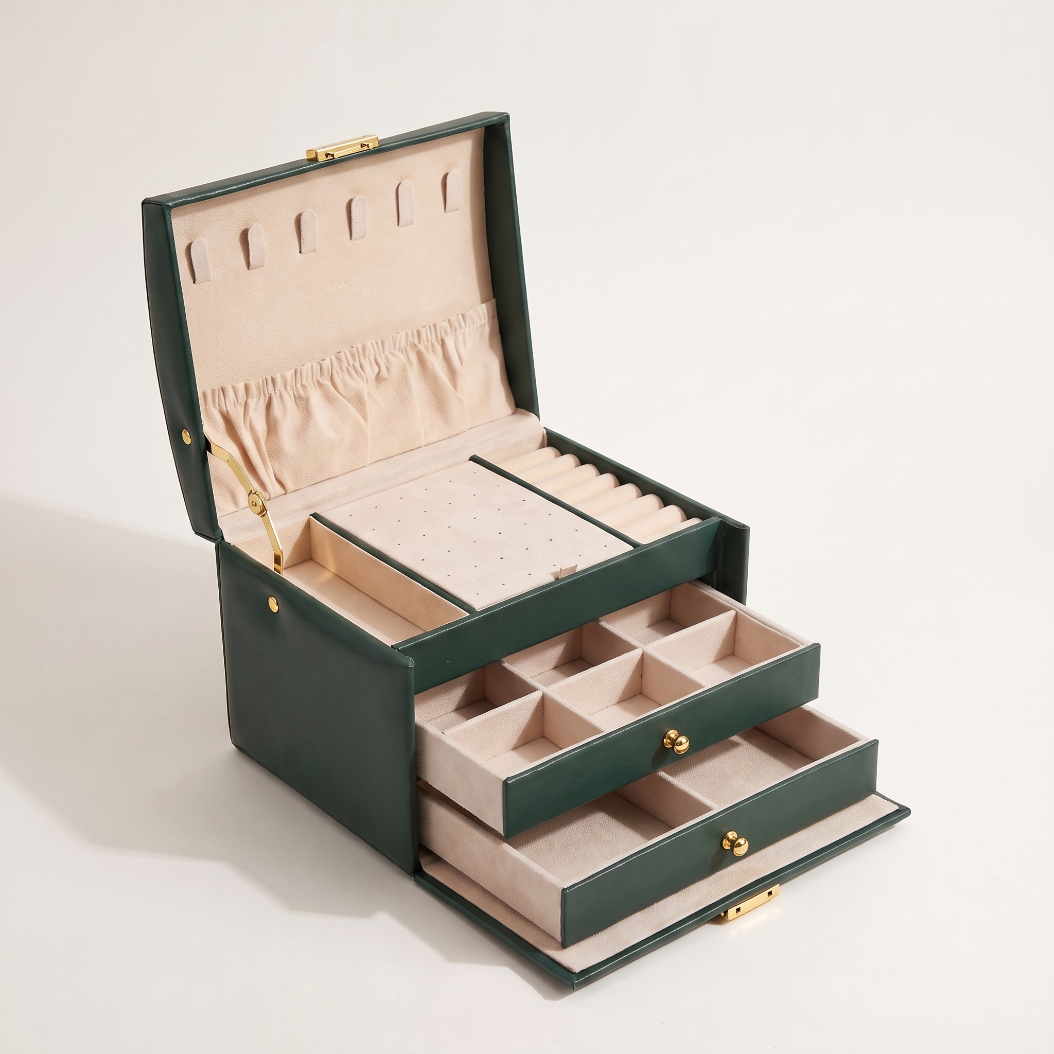 green finish, studio packshot